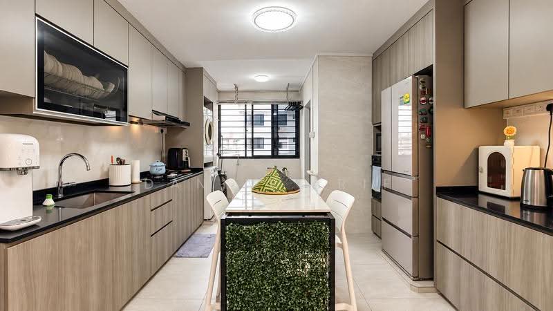 871 Tampines Street 84, 871 Tampines Street 84, Pasir Ris / Tampines, 3 Bedrooms, 1,119 sqft, HDB Flat For Sale, by Danial Arif, 500275686 - Kitchen - PropertyGuru.com.sg