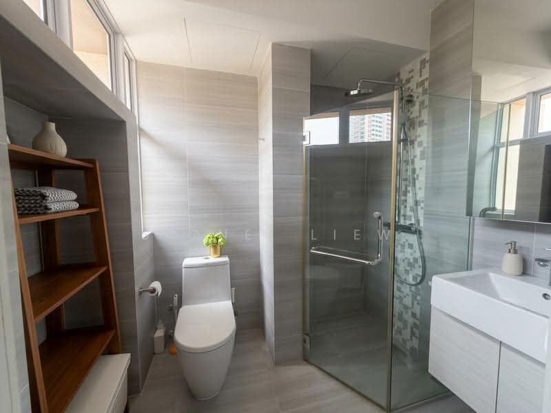St Francis Court, 90 Saint Francis Road, Balestier / Toa Payoh, 4 Bedrooms, 1,271 sqft, Apartment For Sale, by Shanel Liew, 500275687 - Bathroom - PropertyGuru.com.sg