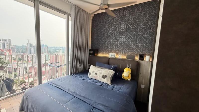 Queens Peak, 1 Dundee Road, Alexandra / Commonwealth, 3 Bedrooms, 807 sqft, Condominium For Sale, by Nigel Lim, 500275693 - Bedroom - PropertyGuru.com.sg