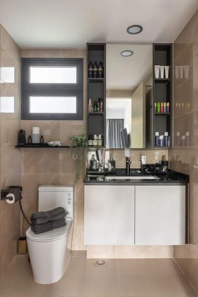 Treasure at Tampines, 15 Tampines Lane, Pasir Ris / Tampines, 4 Bedrooms, 1,281 sqft, Condominium For Sale, by Eunice Ho, 500275702 - Bathroom - PropertyGuru.com.sg