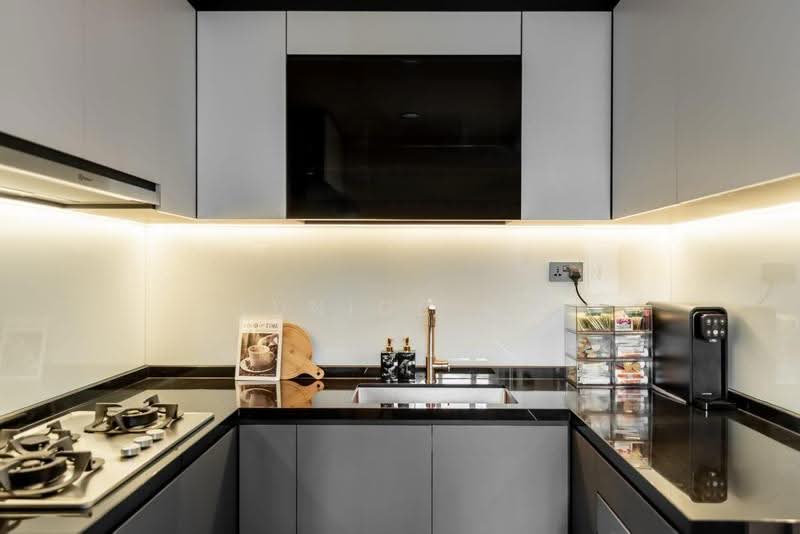 Treasure at Tampines, 15 Tampines Lane, Pasir Ris / Tampines, 4 Bedrooms, 1,281 sqft, Condominium For Sale, by Eunice Ho, 500275702 - Kitchen - PropertyGuru.com.sg