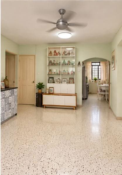7 Marsiling Drive, 7 Marsiling Drive, Admiralty / Woodlands, 4 Bedrooms, 947 sqft, HDB Flat For Sale, by Camy Ng, 500275725 - Living Room - PropertyGuru.com.sg