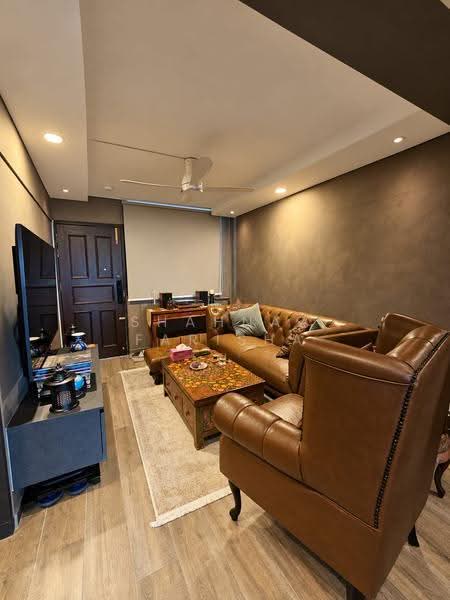 9 Holland Avenue, 9 Holland Avenue, Tanglin / Holland / Bukit Timah, Room Rental, 120 sqft, HDB Flat For Rent, by Shahnaz Farisha, 500275728 - Living Room - PropertyGuru.com.sg