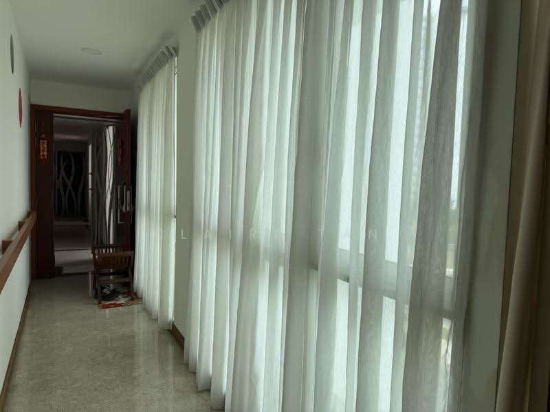 Cote D'Azur, 60 Marine Parade Road, East Coast / Marine Parade, 2 Bedrooms, 1,109 sqft, Condominium For Rent, by Claire Tan, 500275732 - Corridor - PropertyGuru.com.sg