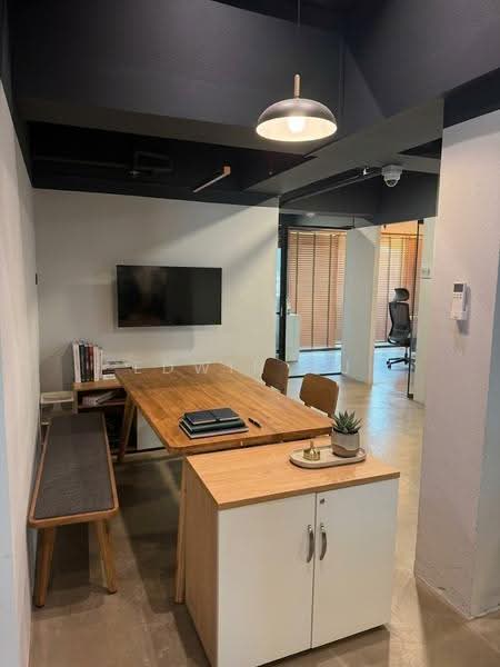 Manhattan House, 151 Chin Swee Road, Alexandra / Commonwealth, 3,337 sqft, Office For Sale, by Edwin Su, 500275734 - Interior - CommercialGuru.com.sg