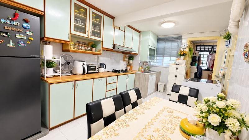 159 Lorong 1 Toa Payoh, 159 Lorong 1 Toa Payoh, Balestier / Toa Payoh, 3 Bedrooms, 700 sqft, HDB Flat For Sale, by Mirza Amir, 500275736 - PropertyGuru.com.sg