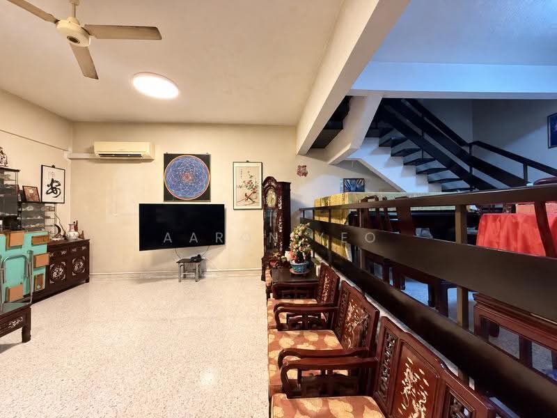 C.H.E.A.P 2 Storey Semi-Detached for Sale D28, Seletar Hills Estate, Gerald Mugliston Estate, Seletar / Yio Chu Kang, 5 Bedrooms, 2,500 sqft, Semi-Detached House For Sale, by Aaron Yeo, 500275744 - Living Room - PropertyGuru.com.sg