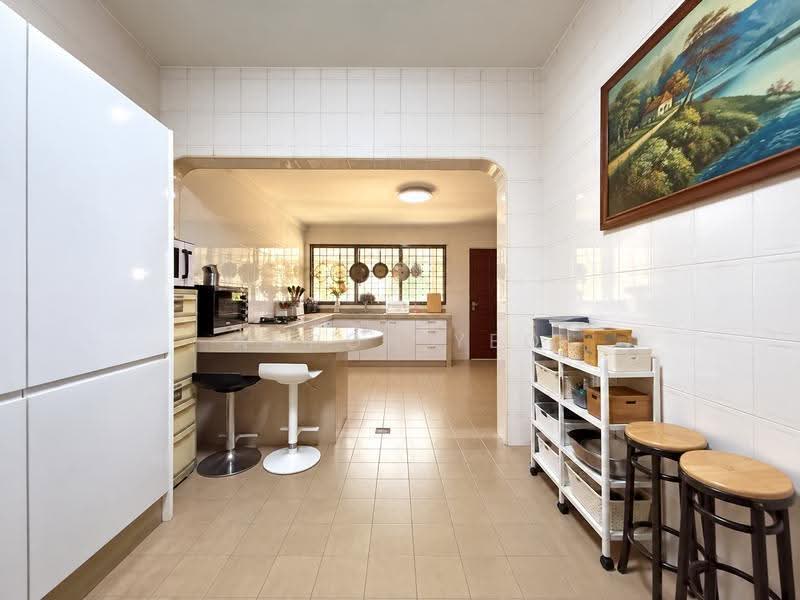 C.H.E.A.P 2 Storey Semi-Detached for Sale D28, Seletar Hills Estate, Gerald Mugliston Estate, Seletar / Yio Chu Kang, 5 Bedrooms, 2,500 sqft, Semi-Detached House For Sale, by Aaron Yeo, 500275744 - Kitchen - PropertyGuru.com.sg
