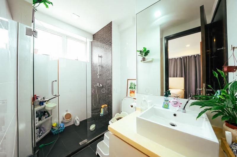H Residences, 50A Lorong H Telok Kurau, East Coast / Marine Parade, 3 Bedrooms, 1,066 sqft, Condominium For Sale, by Aaron Goh, 500275755 - Bathroom - PropertyGuru.com.sg