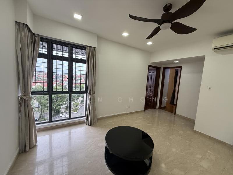 Carissa Park Condo, 2 Flora Drive, Changi Airport / Changi Village, 2 Bedrooms, 969 sqft, Condominium For Sale, by Allan Chong, 500275756 - Living Room - PropertyGuru.com.sg