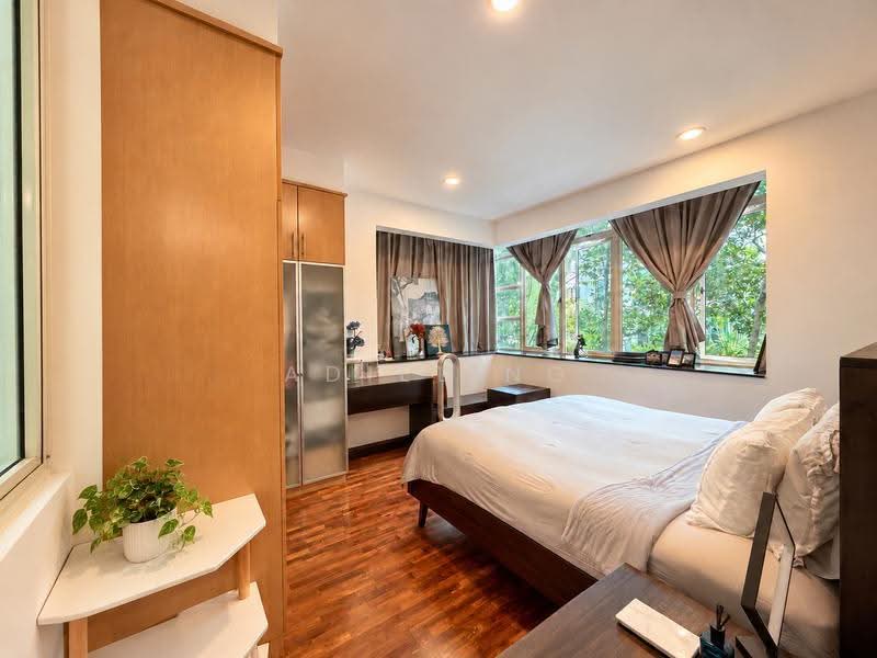 Jervois Regency, 49 Jervois Road, Tanglin / Holland / Bukit Timah, 2 Bedrooms, 979 sqft, Apartment For Sale, by Adiel Ng, 500275760 - Master Bedroom - PropertyGuru.com.sg