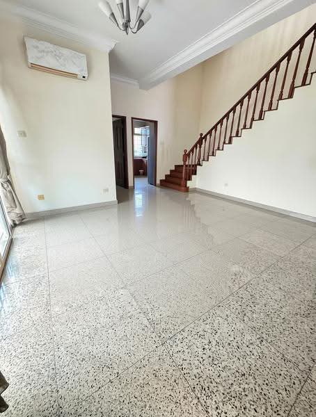 Semi-Detached @ Serangoon Gardens, Hougang / Punggol / Sengkang, 5 Bedrooms, 2,800 sqft, Semi-Detached House For Sale, by JS Lee, 500275761 - Dining - PropertyGuru.com.sg