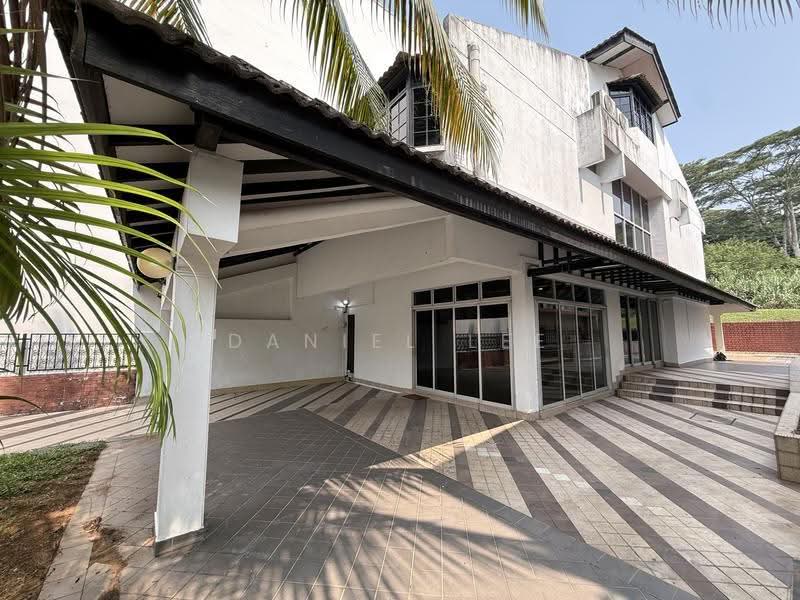 5-Bed Garden Semi-D · Direct MRT to Orchard & CBD, Mandai / Upper Thomson, 5 Bedrooms, 4,500 sqft, Semi-Detached House For Rent, by Daniel Lee, 500275766 - PropertyGuru.com.sg