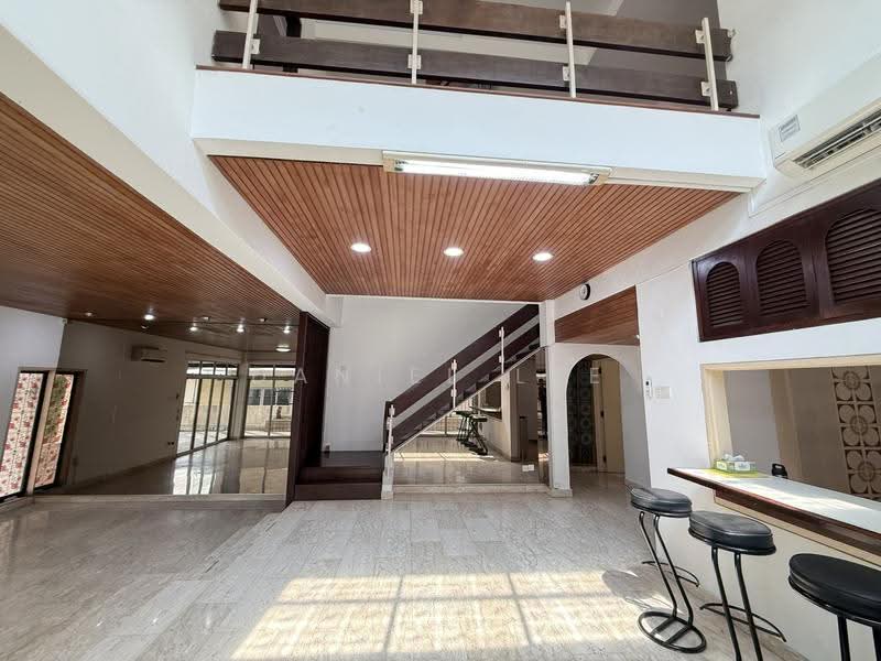 5-Bed Garden Semi-D · Direct MRT to Orchard & CBD, Mandai / Upper Thomson, 5 Bedrooms, 4,500 sqft, Semi-Detached House For Rent, by Daniel Lee, 500275766 - PropertyGuru.com.sg