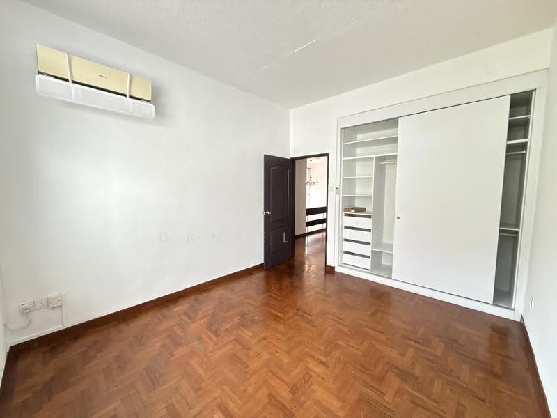 5-Bed Garden Semi-D · Direct MRT to Orchard & CBD, Mandai / Upper Thomson, 5 Bedrooms, 4,500 sqft, Semi-Detached House For Rent, by Daniel Lee, 500275766 - PropertyGuru.com.sg