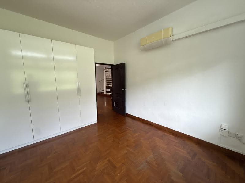 5-Bed Garden Semi-D · Direct MRT to Orchard & CBD, Mandai / Upper Thomson, 5 Bedrooms, 4,500 sqft, Semi-Detached House For Rent, by Daniel Lee, 500275766 - PropertyGuru.com.sg