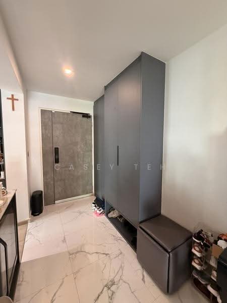 807B Chai Chee Road, 807B Chai Chee Road, Bedok / Upper East Coast, 2 Bedrooms, 1,001 sqft, HDB Flat For Sale, by Casey Teh, 500275767 - Entrance - PropertyGuru.com.sg