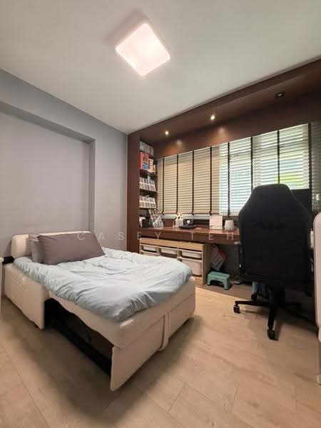807B Chai Chee Road, 807B Chai Chee Road, Bedok / Upper East Coast, 2 Bedrooms, 1,001 sqft, HDB Flat For Sale, by Casey Teh, 500275767 - Bedroom - PropertyGuru.com.sg