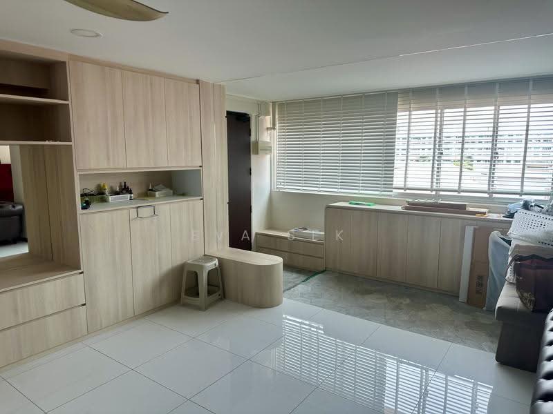 149 Bishan Street 11, 149 Bishan Street 11, Ang Mo Kio / Bishan / Thomson, 3 Bedrooms, 1,302 sqft, HDB Flat For Rent, by Eva Sek, 500275776 - Living Room - PropertyGuru.com.sg