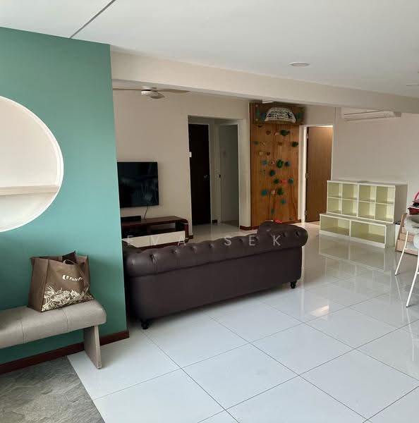 149 Bishan Street 11, 149 Bishan Street 11, Ang Mo Kio / Bishan / Thomson, 3 Bedrooms, 1,302 sqft, HDB Flat For Rent, by Eva Sek, 500275776 - Living Room - PropertyGuru.com.sg