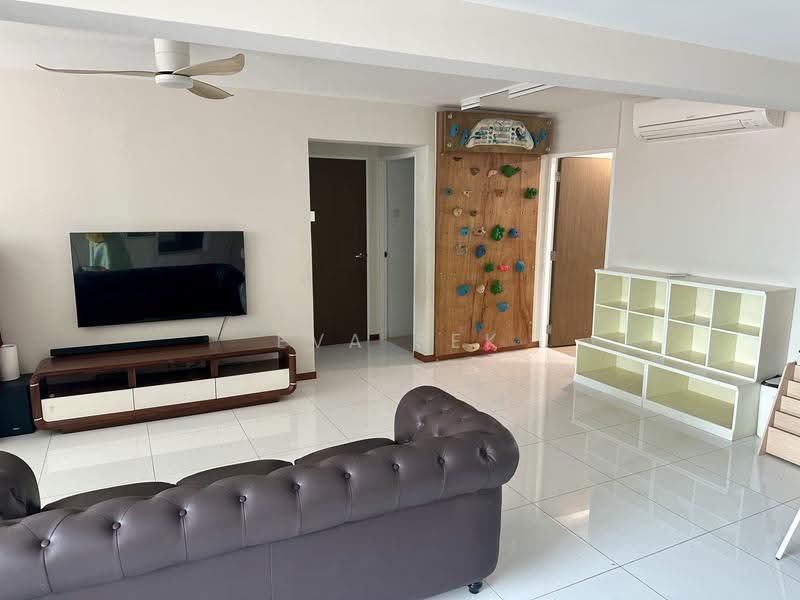 149 Bishan Street 11, 149 Bishan Street 11, Ang Mo Kio / Bishan / Thomson, 3 Bedrooms, 1,302 sqft, HDB Flat For Rent, by Eva Sek, 500275776 - Living Room - PropertyGuru.com.sg