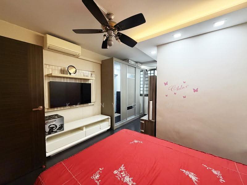 824 Jurong West Street 81, 824 Jurong West Street 81, Boon Lay / Jurong / Tuas, 3 Bedrooms, 1,302 sqft, HDB Flat For Sale, by Kenny Chew, 500275789 - Bedroom - PropertyGuru.com.sg