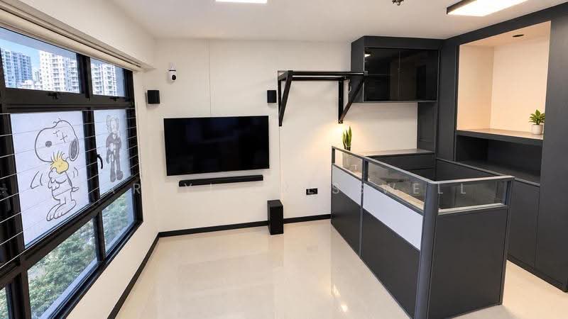 457B Sengkang West Road, 457B Sengkang West Road, Seletar / Yio Chu Kang, 1 Bedroom, 516 sqft, HDB Flat For Sale, by Darryl Cresswell, 500275792 - Living Room - PropertyGuru.com.sg
