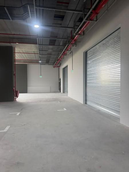 Tampines Connection, 2 Tampines North Drive 4, Pasir Ris / Tampines, 6,651 sqft, Factory / Workshop (B2) For Sale, by Edwin Su, 500275794 - Car Park - CommercialGuru.com.sg