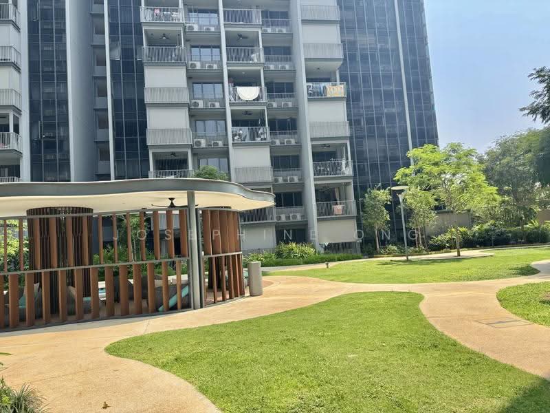 The Florence Residences, 97 Hougang Avenue 2, Hougang / Punggol / Sengkang, 3 Bedrooms, 936 sqft, Condominium For Rent, by Josephine Ong, 500275796 - Open field - PropertyGuru.com.sg