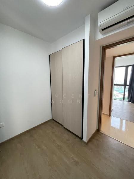 Whistler Grand, 107 West Coast Vale, Buona Vista / West Coast / Clementi New Town, 4 Bedrooms, 1,281 sqft, Condominium For Rent, by Vincent Woon, 500275799 - Bedroom - PropertyGuru.com.sg