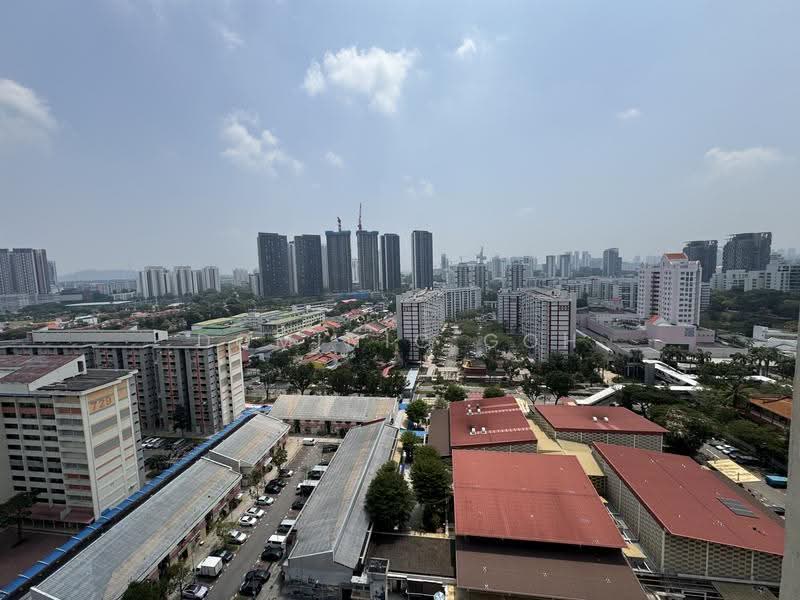 724 Clementi West Street 2, 724 Clementi West Street 2, Buona Vista / West Coast / Clementi New Town, Room Rental, 130 sqft, HDB Flat For Rent, by Dominic Goh, 500275800 - PropertyGuru.com.sg