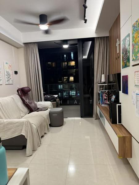 Whistler Grand, 107 West Coast Vale, Buona Vista / West Coast / Clementi New Town, 4 Bedrooms, 1,270 sqft, Condominium For Sale, by Cynthia TAN, 500275801 - Living Room - PropertyGuru.com.sg