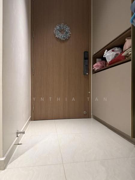 Whistler Grand, 107 West Coast Vale, Buona Vista / West Coast / Clementi New Town, 4 Bedrooms, 1,270 sqft, Condominium For Sale, by Cynthia TAN, 500275801 - Entrance - PropertyGuru.com.sg