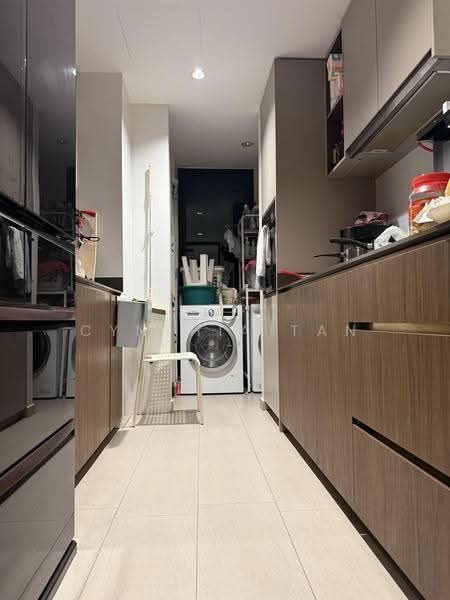 Whistler Grand, 107 West Coast Vale, Buona Vista / West Coast / Clementi New Town, 4 Bedrooms, 1,270 sqft, Condominium For Sale, by Cynthia TAN, 500275801 - Kitchen - PropertyGuru.com.sg