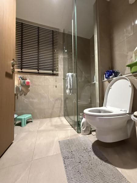 Whistler Grand, 107 West Coast Vale, Buona Vista / West Coast / Clementi New Town, 4 Bedrooms, 1,270 sqft, Condominium For Sale, by Cynthia TAN, 500275801 - Bathroom - PropertyGuru.com.sg