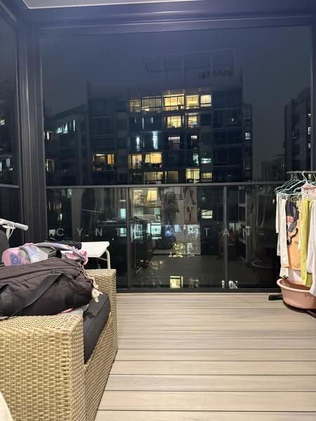 Whistler Grand, 107 West Coast Vale, Buona Vista / West Coast / Clementi New Town, 4 Bedrooms, 1,270 sqft, Condominium For Sale, by Cynthia TAN, 500275801 - Balcony - PropertyGuru.com.sg