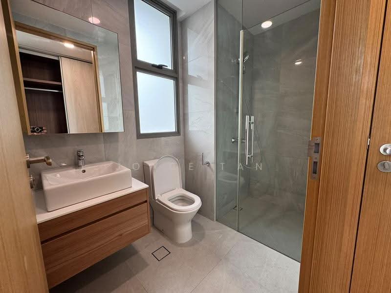 Tre Residences, 7 Geylang East Avenue 1, Eunos / Geylang / Paya Lebar, 3 Bedrooms, 750 sqft, Condominium For Rent, by Joyce Tan, 500275809 - Bathroom - PropertyGuru.com.sg