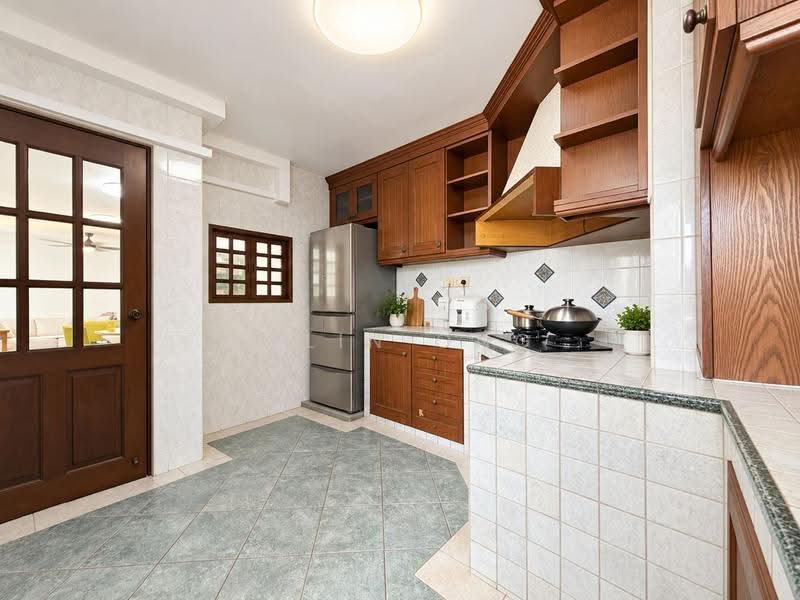 660 Choa Chu Kang Crescent, 660 Choa Chu Kang Crescent, Dairy Farm / Bukit Panjang / Choa Chu Kang, 3 Bedrooms, 1,076 sqft, HDB Flat For Sale, by Lilin Ong, 500275813 - Kitchen - PropertyGuru.com.sg
