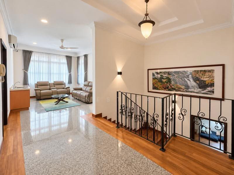 Spacious Detached Home | 5,933 sqft Land | Move-In Ready, Almond Avenue, Dairy Farm / Bukit Panjang / Choa Chu Kang, 5 Bedrooms, 5,933 sqft, Semi-Detached House For Sale, by Ernest Tan, 500275814 - Living Room - PropertyGuru.com.sg