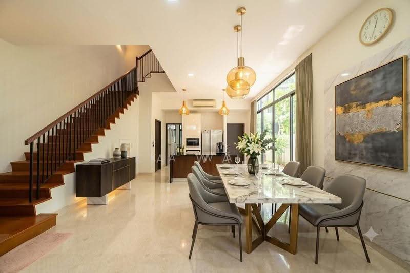 Luxus Hills | The Estate, Luxus Hill Drive, Seletar / Yio Chu Kang, 5 Bedrooms, 3,850 sqft, Terraced House For Sale, by Ka Wai, 500275817 - Dining Room - PropertyGuru.com.sg