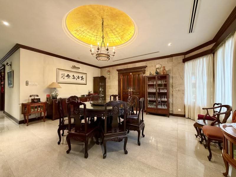 Green Hill Estate, 16 Chestnut Crescent, Dairy Farm / Bukit Panjang / Choa Chu Kang, 5 Bedrooms, 8,500 sqft, Bungalow House For Sale, by Jennifer Tan, 500275820 - Dining Room - PropertyGuru.com.sg