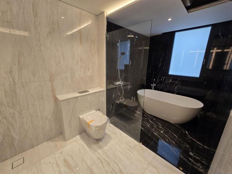 * LEGACY HOMES * WATTEN ESTATE BRAND NEW DETACHED HOUSE, Watten Drive/Watten Heights/Watten Terrace/Watten Estate Road/Watten View, Newton / Novena, 6 Bedrooms, 9,614 sqft, Detached House For Sale, by Ton Ong, 500275822 - Bathroom - PropertyGuru.com.sg