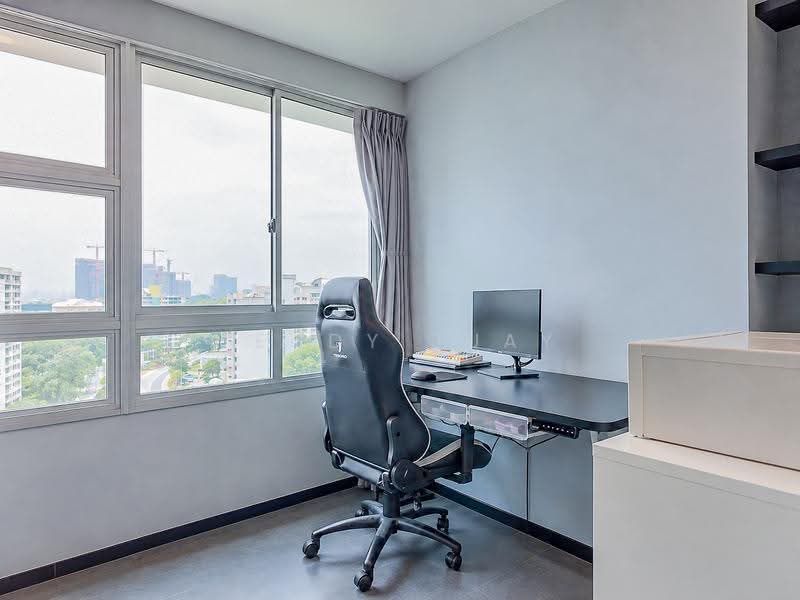 50 Commonwealth Drive, 50 Commonwealth Drive, Alexandra / Commonwealth, 2 Bedrooms, 678 sqft, HDB Flat For Sale, by Teddy Juay, 500275824 - Study - PropertyGuru.com.sg
