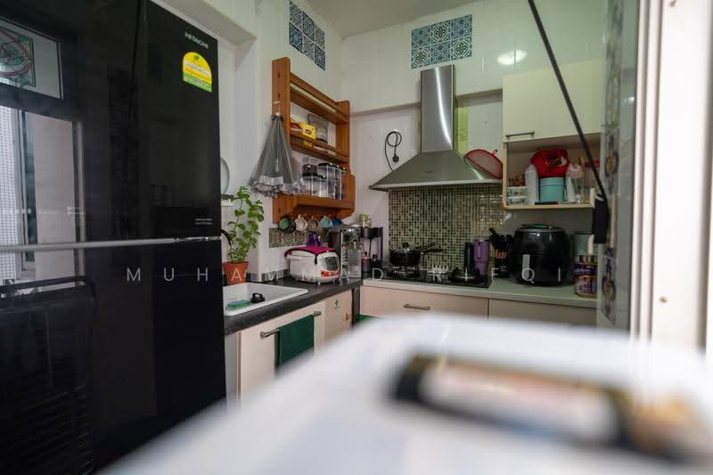 780B Woodlands Crescent, 780B Woodlands Crescent, Admiralty / Woodlands, 1 Bedroom, 505 sqft, HDB Flat For Sale, by Muhammad Rifqi, 500275859 - Kitchen - PropertyGuru.com.sg