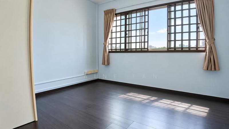 824 Jurong West Street 81, 824 Jurong West Street 81, Boon Lay / Jurong / Tuas, 4 Bedrooms, 1,302 sqft, HDB Flat For Sale, by Elaine Tan, 500275862 - Common Room 2 - PropertyGuru.com.sg