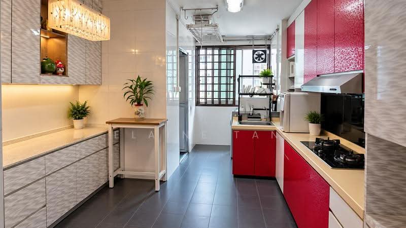 824 Jurong West Street 81, 824 Jurong West Street 81, Boon Lay / Jurong / Tuas, 4 Bedrooms, 1,302 sqft, HDB Flat For Sale, by Elaine Tan, 500275862 - Kitchen - PropertyGuru.com.sg