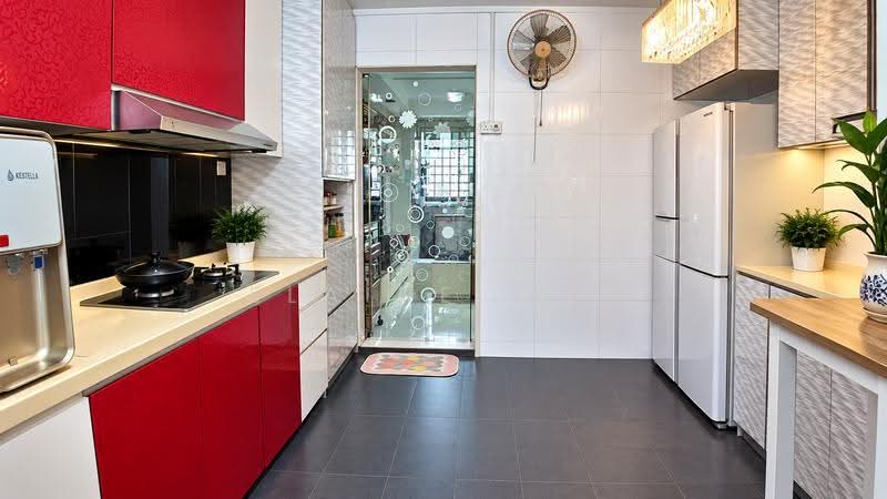 824 Jurong West Street 81, 824 Jurong West Street 81, Boon Lay / Jurong / Tuas, 4 Bedrooms, 1,302 sqft, HDB Flat For Sale, by Elaine Tan, 500275862 - Kitchen - PropertyGuru.com.sg