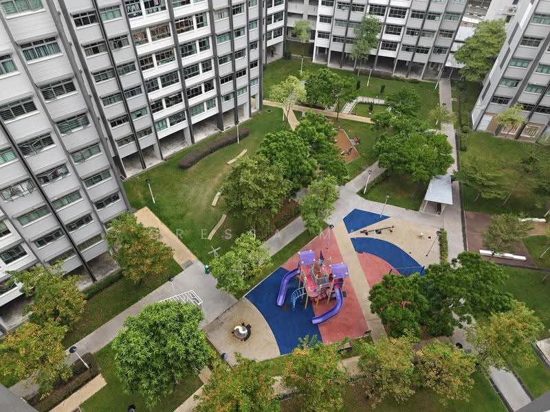 431D Yishun Avenue 1, 431D Yishun Avenue 1, Sembawang / Yishun, 3 Bedrooms, 990 sqft, HDB Flat For Sale, by Gressa Mak, 500275863 - Exterior - PropertyGuru.com.sg