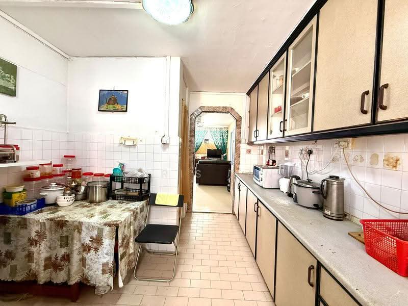 204 Serangoon Central, 204 Serangoon Central, Hougang / Punggol / Sengkang, 2 Bedrooms, 689 sqft, HDB Flat For Rent, by Chris Tan, 500275879 - Kitchen - PropertyGuru.com.sg