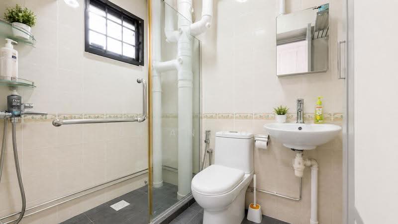 980B Buangkok Crescent, 980B Buangkok Crescent, Hougang / Punggol / Sengkang, 3 Bedrooms, 969 sqft, HDB Flat For Sale, by Brian Koh, 500275887 - Bathroom - PropertyGuru.com.sg